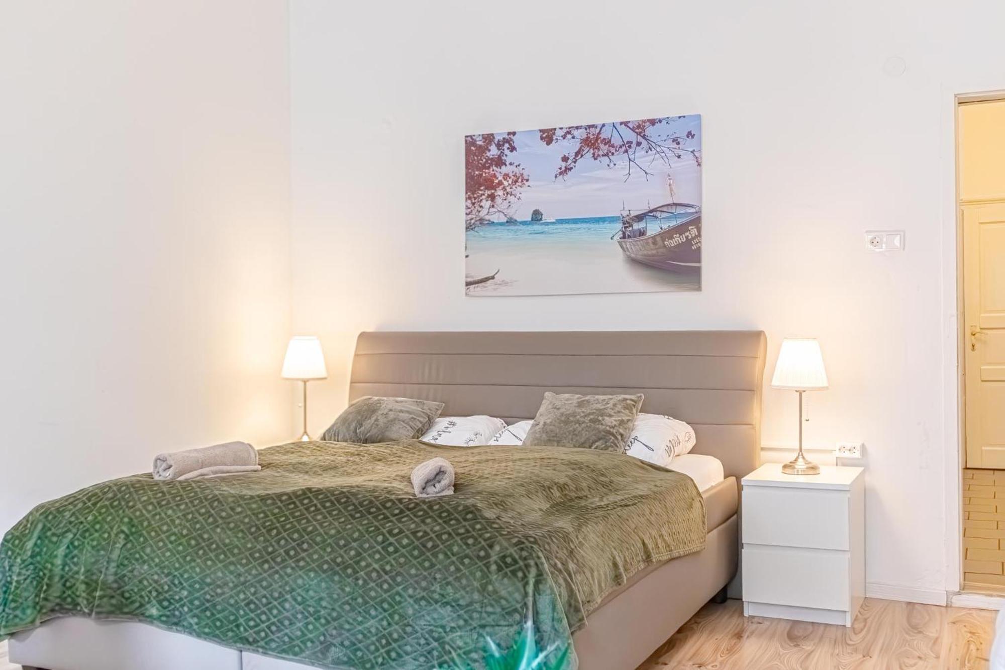 شقة Budget-Friendly 2Br Apt With Great Location فيينا المظهر الخارجي الصورة