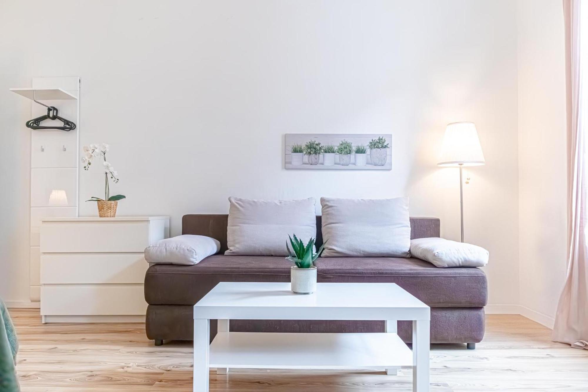 شقة Budget-Friendly 2Br Apt With Great Location فيينا المظهر الخارجي الصورة